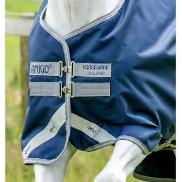 Manta Horseware Amigo Bravo 12 50g Turnout Marino / gris titanio / plata Manta Horseware Amigo Bravo 12 50g Turnout Marino / gris titanio / plata