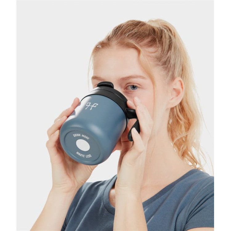 Taza Horse Pilot Aislada