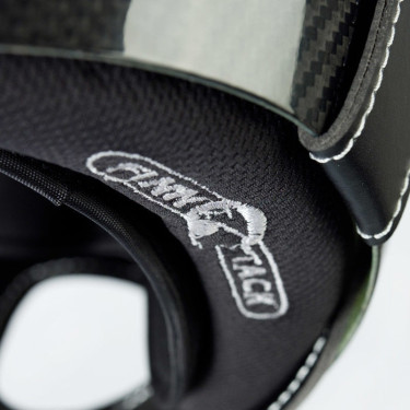Casco Finn-Tack Elite de fibra de carbono Negro