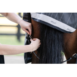 Correa de muslo Horseware Negro