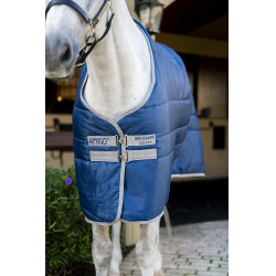 Manta de cuadra Horseware Amigo Ripstop Insulator Poni 100g Marino / gris titanio Azul marino Manta de cuadra Horseware Amigo Ripstop Insulator Poni 100g Marino / gris titanio Azul marino