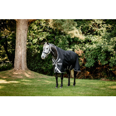 Manta Horseware Amigo 1200D Wug Turnout 150g Negro / gris titanio / plata
