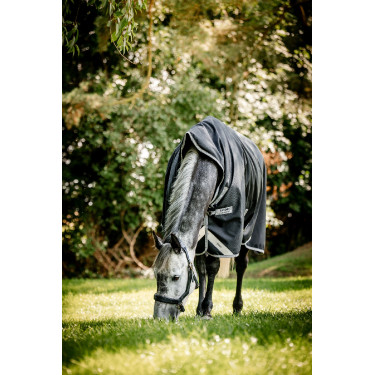 Manta Horseware Amigo 1200D Wug Turnout 150g Negro / gris titanio / plata