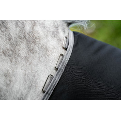 Manta Horseware Amigo 1200D XL Turnout 50g Negro / gris titanio / plata