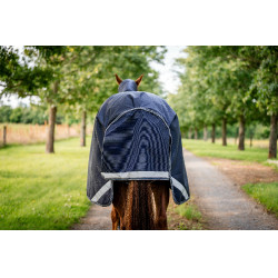 Manta Horseware Rambo 1680D Turnout 450g VL Marino / tormenta / gris plateado Azul marino