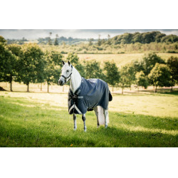 Manta Horseware Rambo 1680D Turnout 50g Marino / tormenta / gris plateado Azul marino