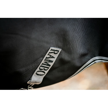 Manta Horseware Rambo 1680D Turnout Plus 100g Negro / tormenta / gris plateado