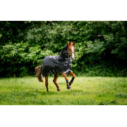 Manta Horseware Rambo 1680D Turnout Plus 100g Negro / tormenta / gris plateado