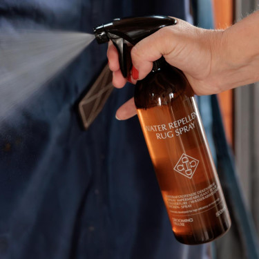 Spray Hidrófugo Grooming Deluxe by Kentucky para cubierta Spray Hidrófugo Grooming Deluxe by Kentucky para cubierta