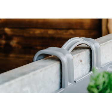 Comedero HIPPOTONIC con Ganchos y Asa Gris oscuro