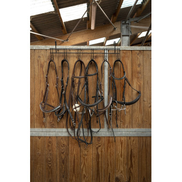 Soporte para bridas Hippotonic de 6 plazas, con ganchos Negro Soporte para bridas Hippotonic de 6 plazas, con ganchos Negro