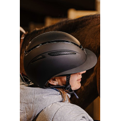 Casco EQUITHEME Agris visera ancha Negro plateado Casco EQUITHEME Agris visera ancha Negro plateado