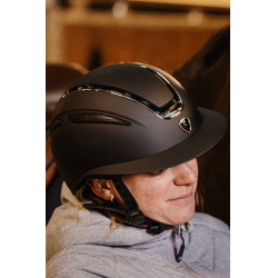 Casco EQUITHEME Agris visera ancha Negro plateado Casco EQUITHEME Agris visera ancha Negro plateado