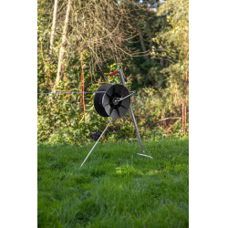 Enrollador Super con asa y fijación para el montaje en el soporte AKO Negro