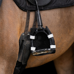 Calientapies para estribos Imperial Riding Luminous Negro Calientapies para estribos Imperial Riding Luminous Negro