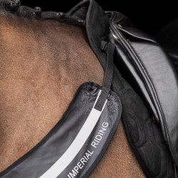 Pechopetral Imperial Riding Luminous Negro