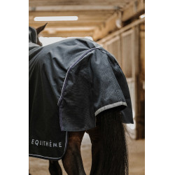 Manta de exterior EQUITHÈME – Anatomic Combo 1200D Marino Azul marino Manta de exterior EQUITHÈME – Anatomic Combo 1200D Marino Azul marino