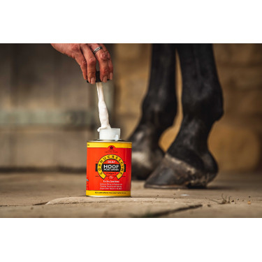 Aceite para cascos Carr & Day & Martin Daily Hoof Moisturiser Cornucrescine Aceite para cascos Carr & Day & Martin Daily Hoof Moisturiser Cornucrescine