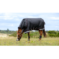 Manta Arika Storm-Tek LeMieux 200 g Negro Manta Arika Storm-Tek LeMieux 200 g Negro