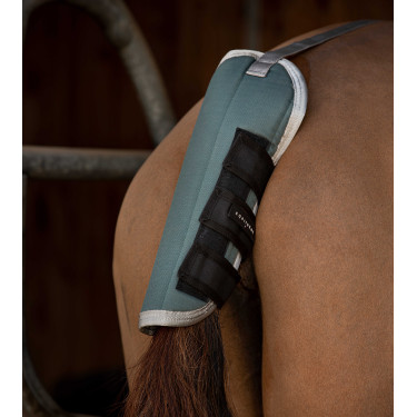 Protector de cola Equithème Tyrex 600D reciclado Verde