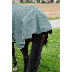 Manta Equithème TYREX 600D reciclada Verde Manta Equithème TYREX 600D reciclada Verde