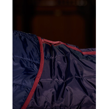Manta de cuadra Weatherbeeta ComFiTec 210D Channel 100 g combo Marino / burdeos Manta de cuadra Weatherbeeta ComFiTec 210D Channel 100 g combo Marino / burdeos
