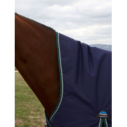 Manta Weatherbeeta ComFiTec Plus Dynamic Turnout 220 g cuello alto Marino / verde bosque Azul Manta Weatherbeeta ComFiTec Plus Dynamic Turnout 220 g cuello alto Marino / verde bosque Azul