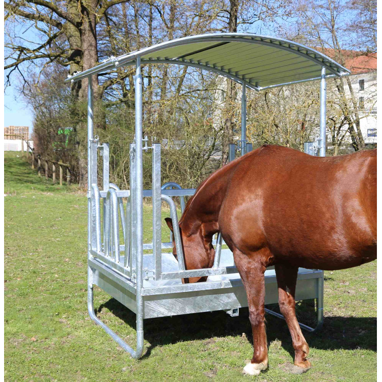 Comedero para heno con techo Hobby Kerbl galvanizado 1.5 x 1.5 m 8 caballos Comedero para heno con techo Hobby Kerbl galvanizado 1.5 x 1.5 m 8 caballos