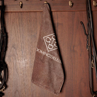 Toalla Grooming Deluxe de Kentucky Castaño Marrón Toalla Grooming Deluxe de Kentucky Castaño Marrón