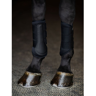 Guarniciones de doma Equestrian Stockholm de malla Edición Noir Negro Guarniciones de doma Equestrian Stockholm de malla Edición Noir Negro