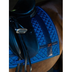 Manta de doma Equestrian Stockholm con vendas Azul Mónaco Manta de doma Equestrian Stockholm con vendas Azul Mónaco