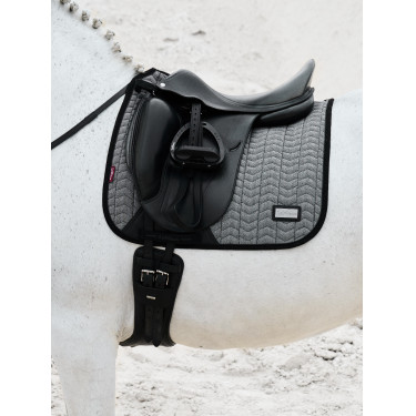 Mantilla LeMieux Aspen Square para doma Motivo de chevrones