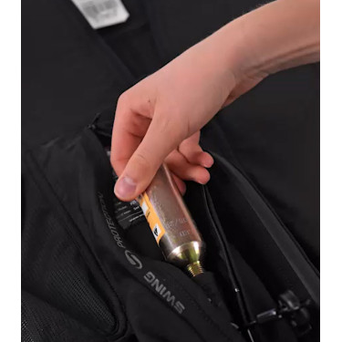 Cuerda de sujeción para chaleco airbag Swing P25 AIR Negro