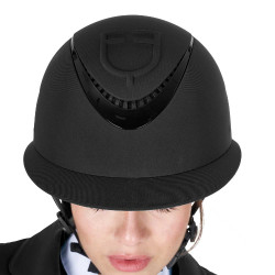 Casco para mujer con visera ancha y logotipo en relieve Equestro Negro