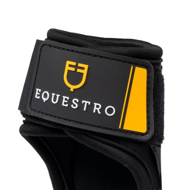 Protectores de menudillo de neopreno con cierre de velcro Equestro Negro