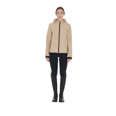 Chaqueta softshell entallada para mujer con bolsillos ocultos Equestro Beige