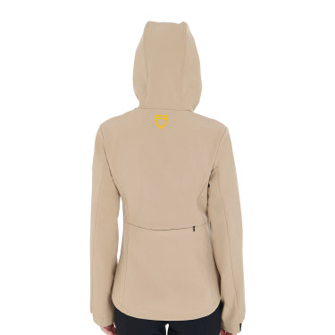Chaqueta softshell entallada para mujer con bolsillos ocultos Equestro Beige