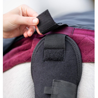 Protector de cola con bolsa Horseware Negro Protector de cola con bolsa Horseware Negro