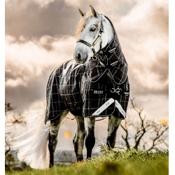 Manta Horseware Rhino Turnout Pony Bundle con forro de 0 g y 200 g Cuadros negros / negro y blanco Manta Horseware Rhino Turnout Pony Bundle con forro de 0 g y 200 g Cuadros negros / negro y blanco