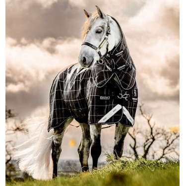 Manta Horseware Rhino Turnout Pony Bundle con forro de 0 g y 200 g Cuadros negros / negro y blanco Manta Horseware Rhino Turnout Pony Bundle con forro de 0 g y 200 g Cuadros negros / negro y blanco