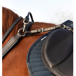 Pechopetral Horseware Micklem con martingala Negro