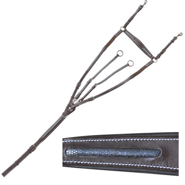 Pechopetral  Flags & Cup Helsinki Castaño