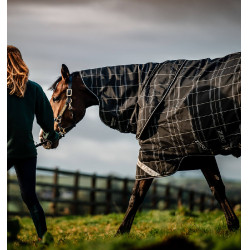 Manta Horseware Rhino Turnout Bundle con forro de 0 g y 200 g Cuadros negros / negro y blanco Motifs Manta Horseware Rhino Turnout Bundle con forro de 0 g y 200 g Cuadros negros / negro y blanco Motifs