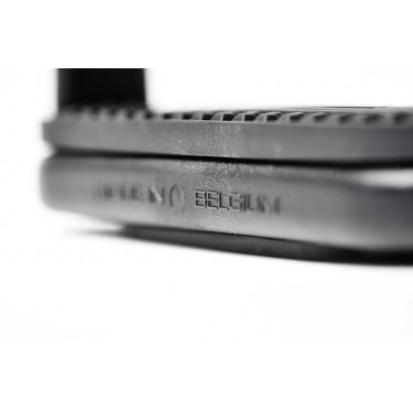 Estribos perfilados Horze Negro