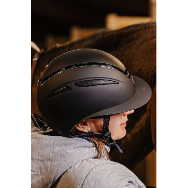 Casco EQUITHEME Agris visera ancha Negro plateado