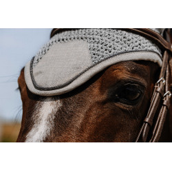 Bonete espantamoscas Equithème Chic Gris claro