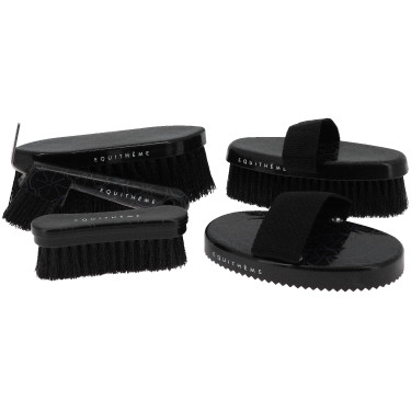 Cepillo suave EQUITHÈME - Studies Negro Cepillo suave EQUITHÈME - Studies Negro