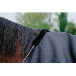 Cobertura Equithème TYREX 600D Negro Cobertura Equithème TYREX 600D Negro