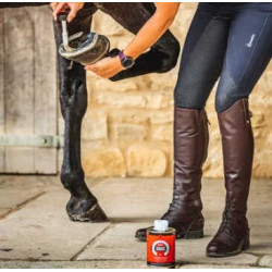 Aceite para cascos Carr & Day & Martin Daily Hoof Barrier Cornucrescine