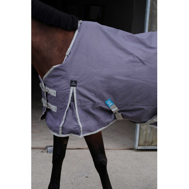Manta Equithème TYREX 1200D reciclada Gris pardo Marrón
